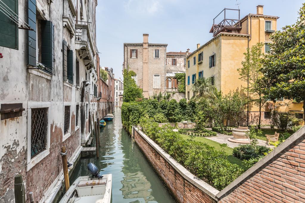 Ferienwohnung The Venetian Penthouse Exterior foto