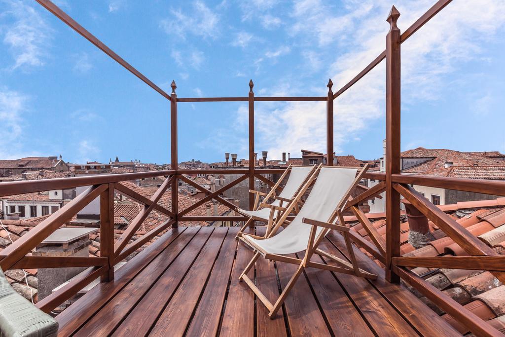 Ferienwohnung The Venetian Penthouse Exterior foto
