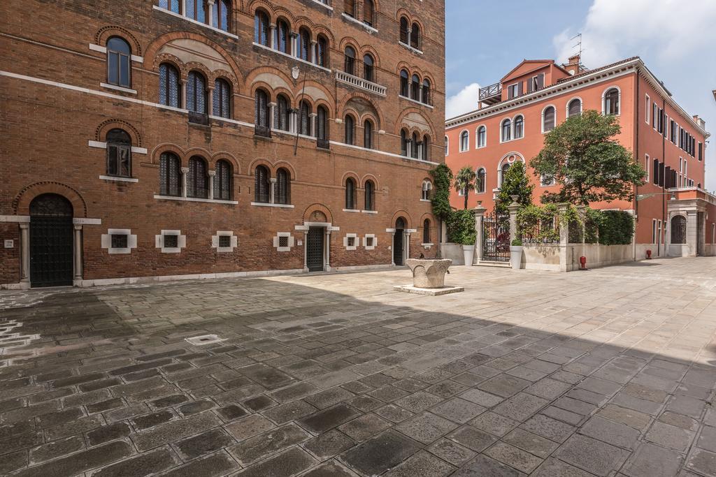 Ferienwohnung The Venetian Penthouse Exterior foto